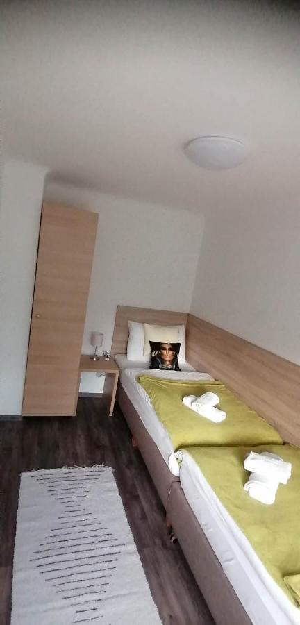 Eisenerzer Apartmenthaus Exteriör bild