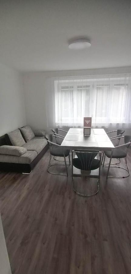 Eisenerzer Apartmenthaus Exteriör bild